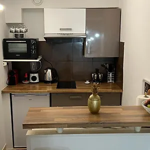 Apartment 2 Pieces Nice