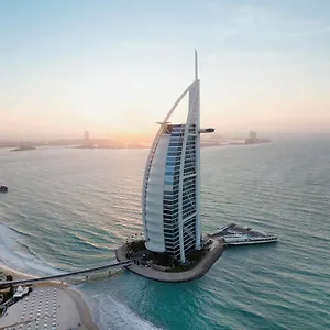 Курортный комплекс Jumeirah Burj Al Arab