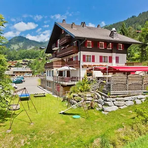 le-roitelet.hotels-rhonealpes.com/